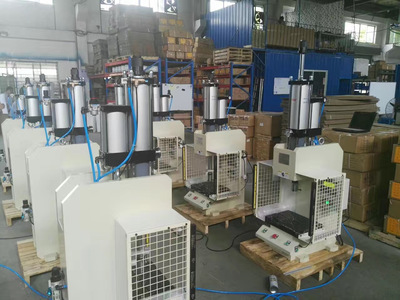 氣液增壓缸產品簡介 自動化設備中的關鍵零配件